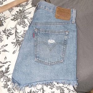 Levis Strauss Jean Shorts (2 of 6)